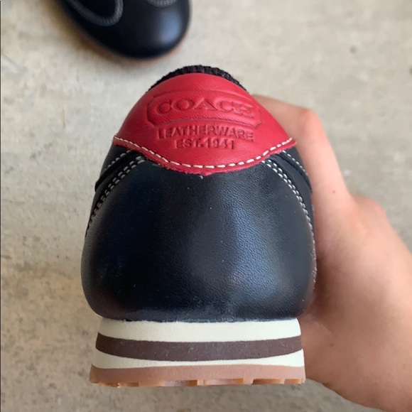 A cute pair of blue coach tie up shoes - Picture 4 of 4